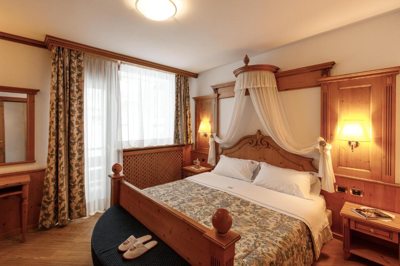 Hotel Belvedere ซานมาร์ตีโนดีกัสตรอสซา ภายนอก รูปภาพ