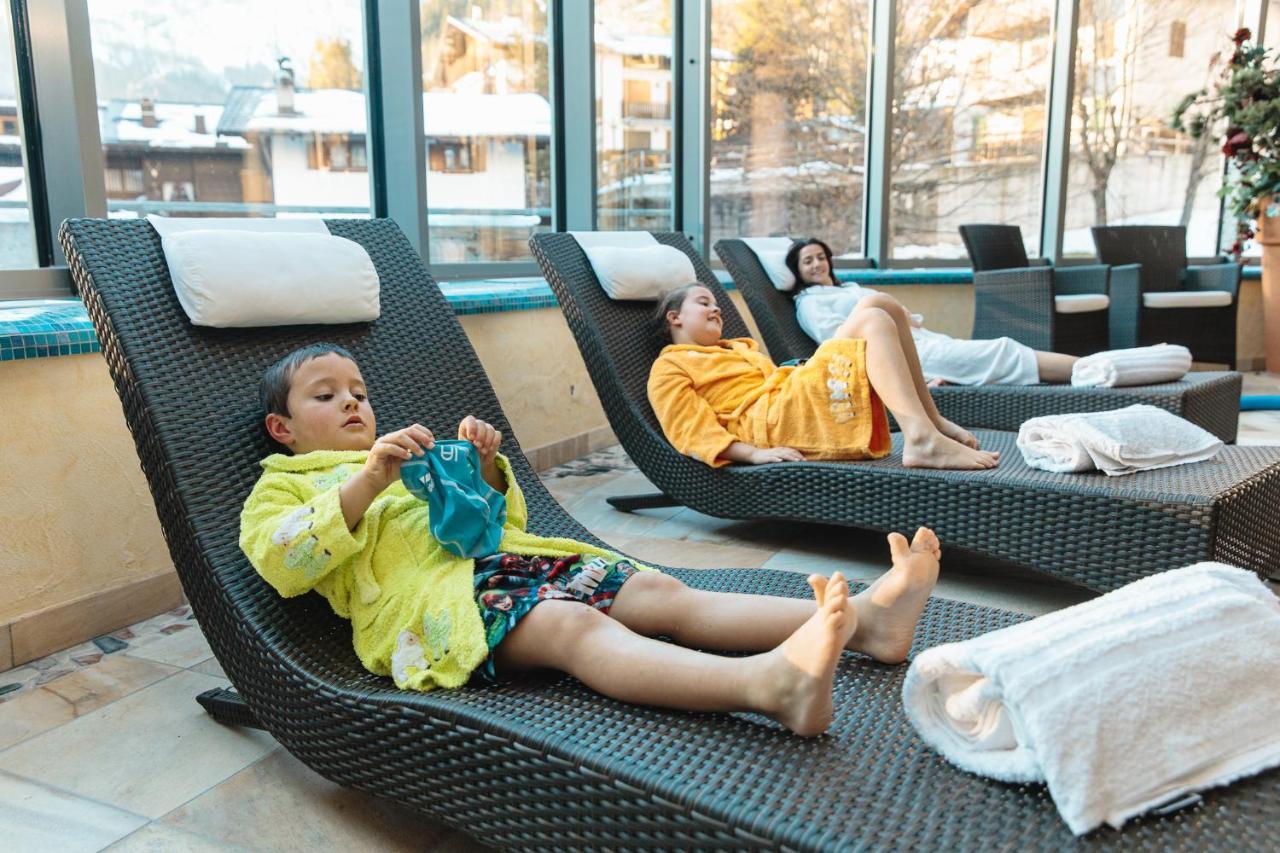 Hotel Belvedere ซานมาร์ตีโนดีกัสตรอสซา ภายนอก รูปภาพ